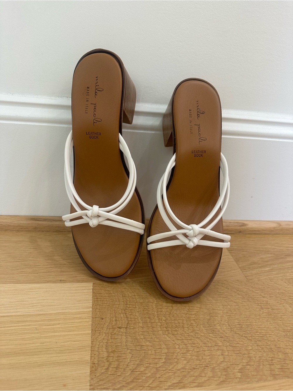 Mila Paoli White Knotted Strap Tan Block Heel Mules, Size 8